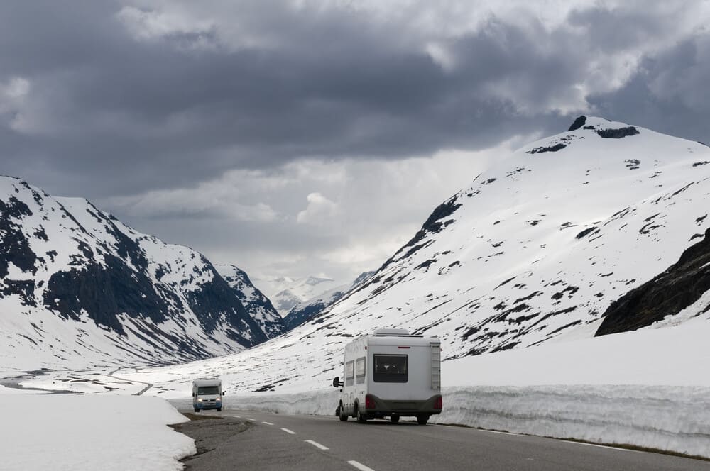 Viajar en caravana en invierno